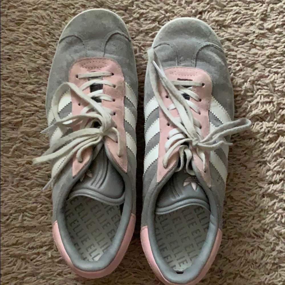 Custom gazelle grey/pink